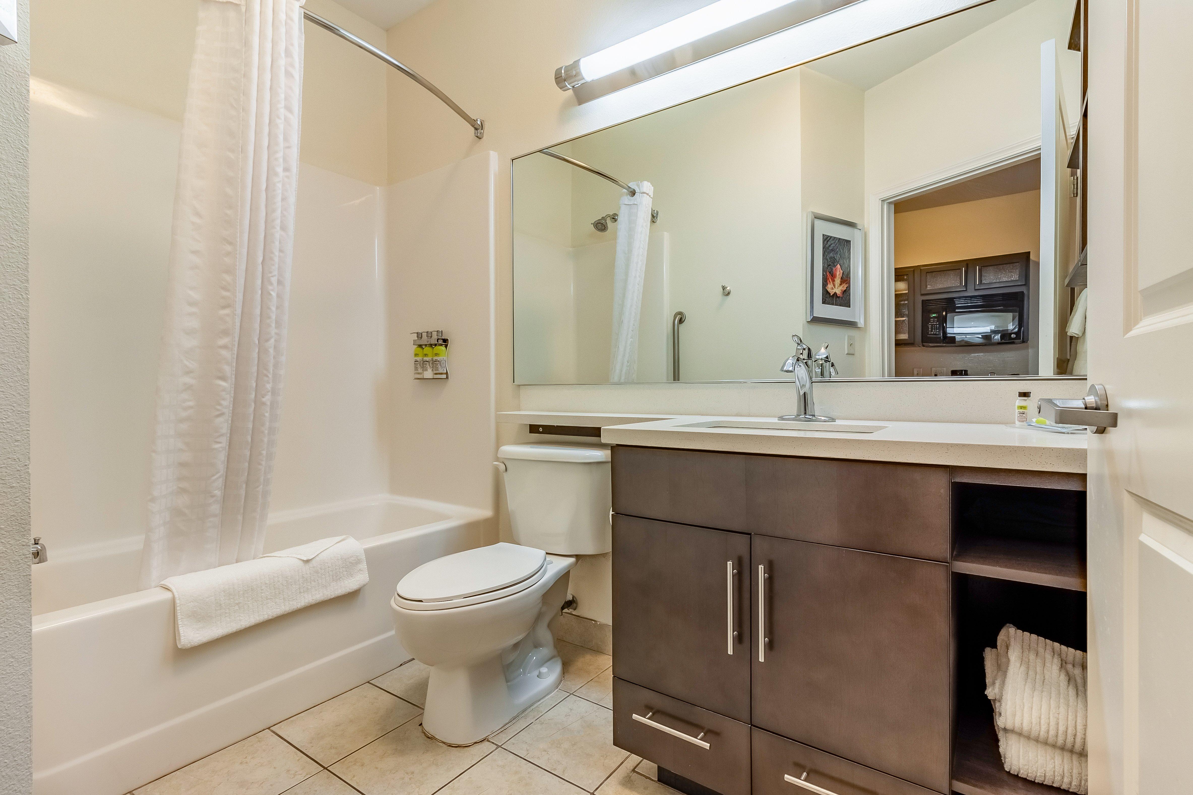 Candlewood Suites Lincoln By Ihg Экстерьер фото