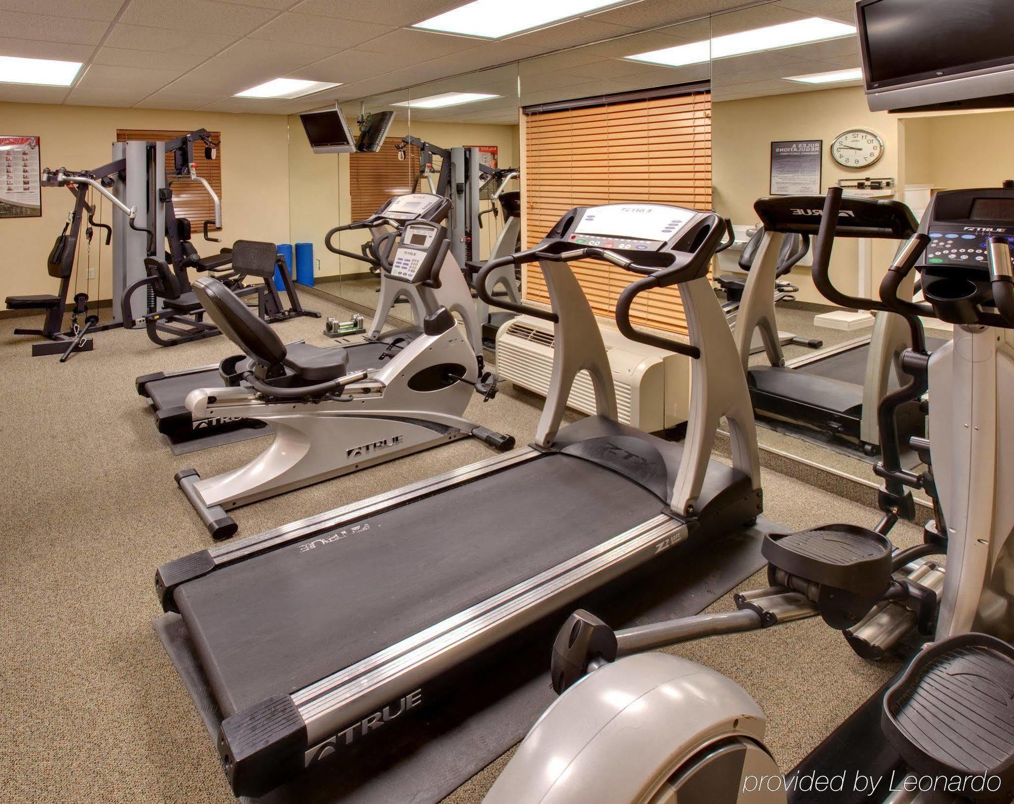Candlewood Suites Lincoln By Ihg Экстерьер фото