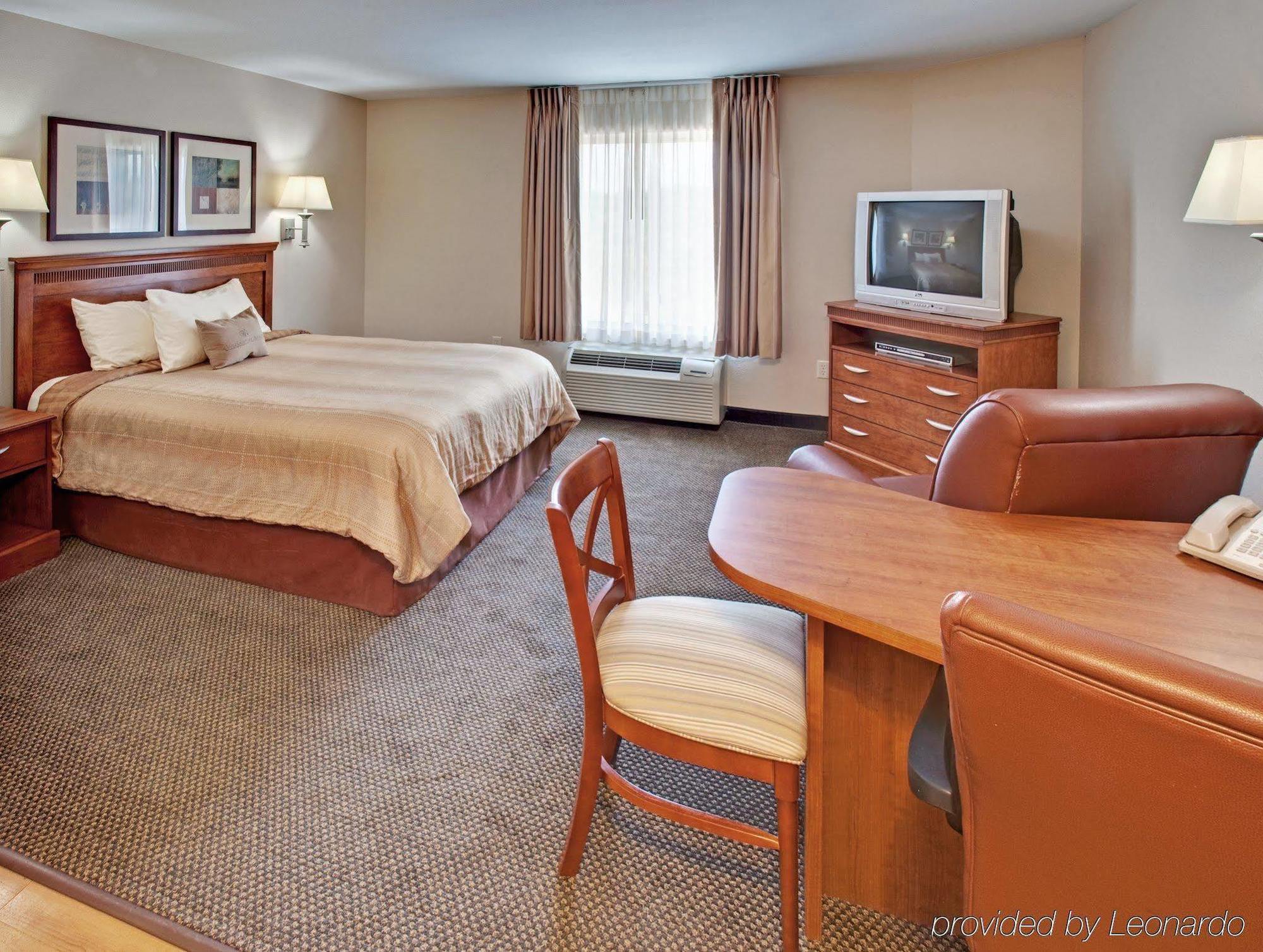 Candlewood Suites Lincoln By Ihg Экстерьер фото