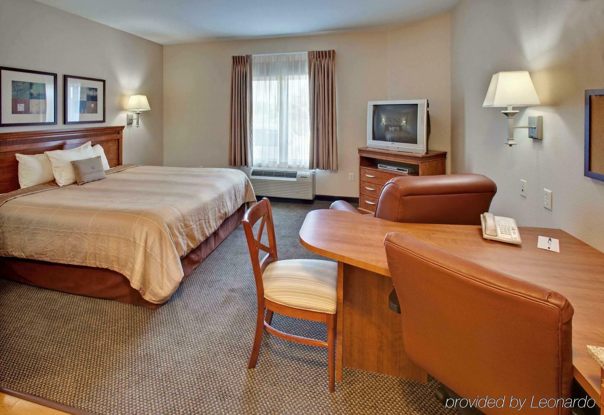 Candlewood Suites Lincoln By Ihg Экстерьер фото