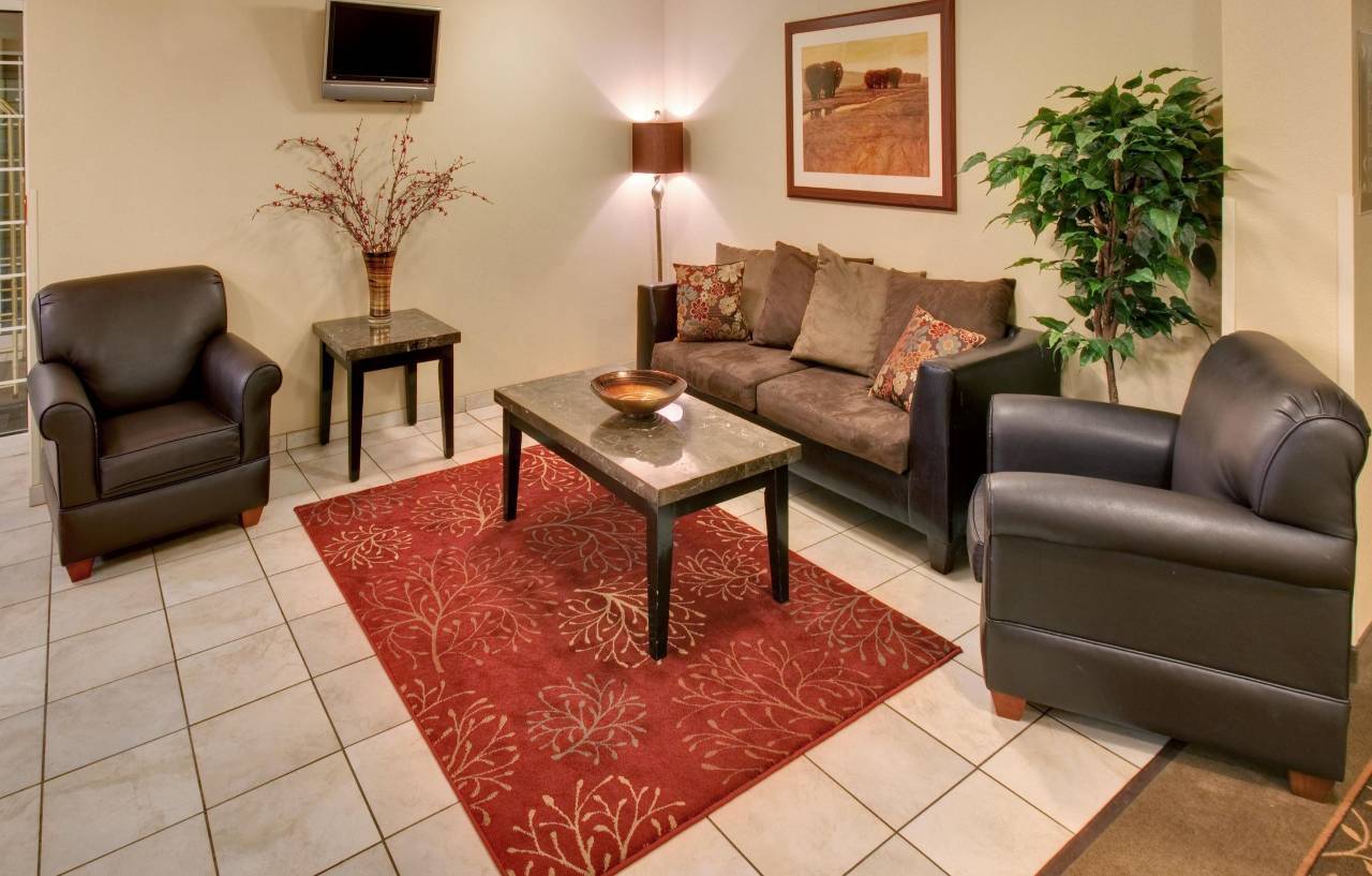 Candlewood Suites Lincoln By Ihg Экстерьер фото